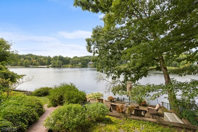 158 Kitchell Lake Dr, West Milford Twp., NJ 07480