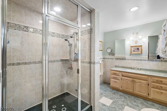 158 Kitchell Lake Dr, West Milford Twp., NJ 07480
