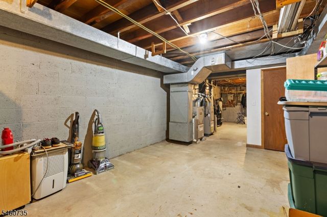 158 Kitchell Lake Dr, West Milford Twp., NJ 07480