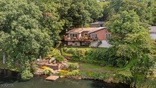 158 Kitchell Lake Dr, West Milford Twp., NJ 07480