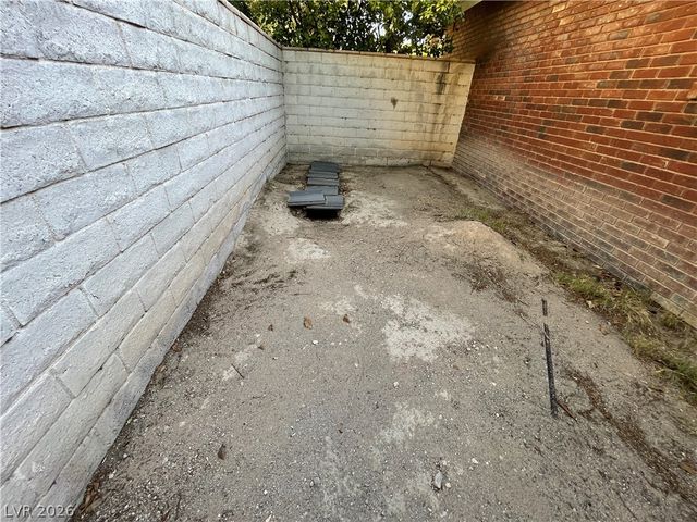 8120 Yucca Springs Drive, Las Vegas, NV 89129