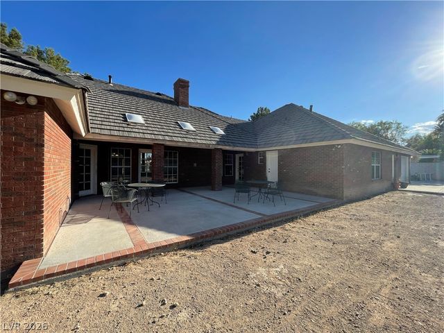 8120 Yucca Springs Drive, Las Vegas, NV 89129