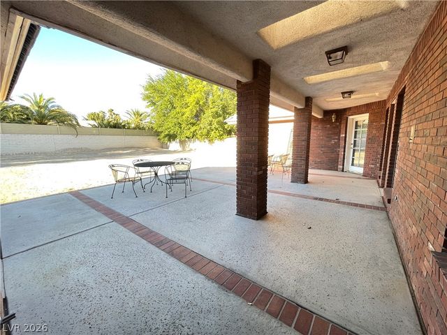 8120 Yucca Springs Drive, Las Vegas, NV 89129