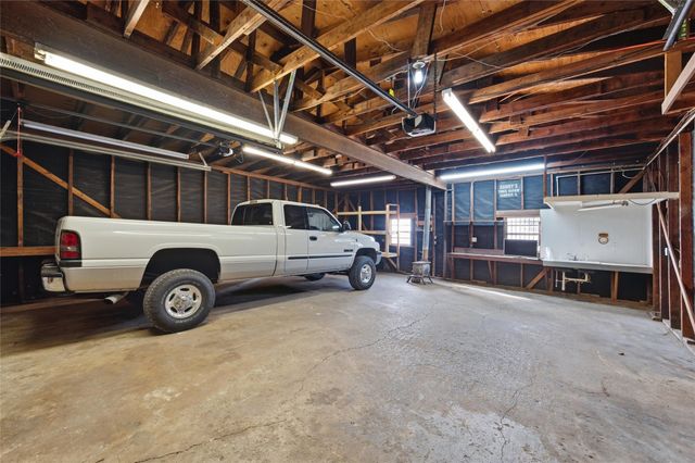 1101 S Main Street, West, TX 76691