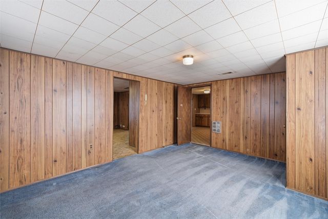 1101 S Main Street, West, TX 76691