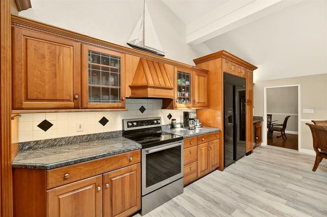 1725 LONG BOW LANE, Clearwater, FL 33764