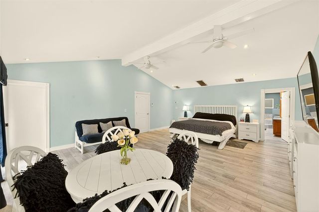 1725 LONG BOW LANE, Clearwater, FL 33764