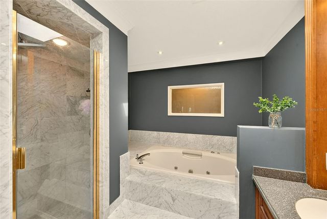 1725 LONG BOW LANE, Clearwater, FL 33764