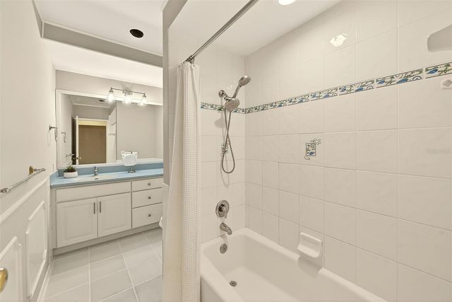 1725 LONG BOW LANE, Clearwater, FL 33764