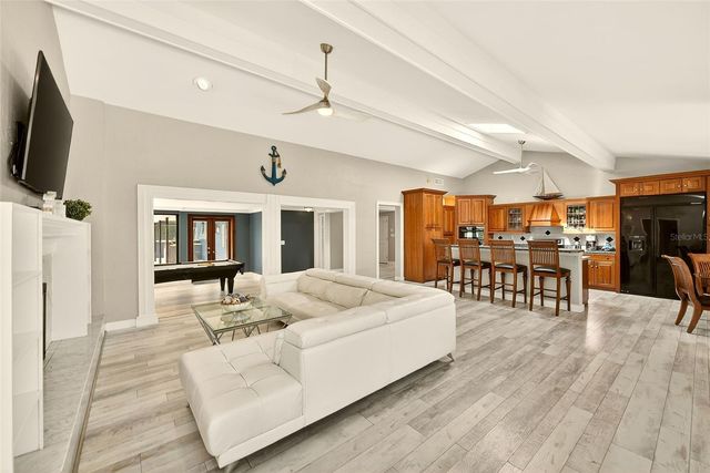 1725 LONG BOW LANE, Clearwater, FL 33764