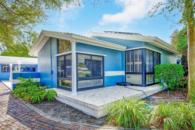 1725 LONG BOW LANE, Clearwater, FL 33764