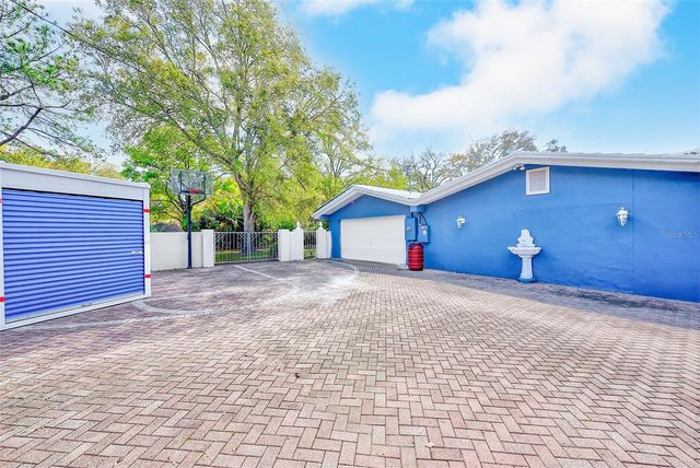 1725 LONG BOW LANE, Clearwater, FL 33764