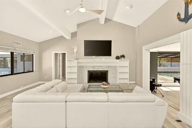 1725 LONG BOW LANE, Clearwater, FL 33764