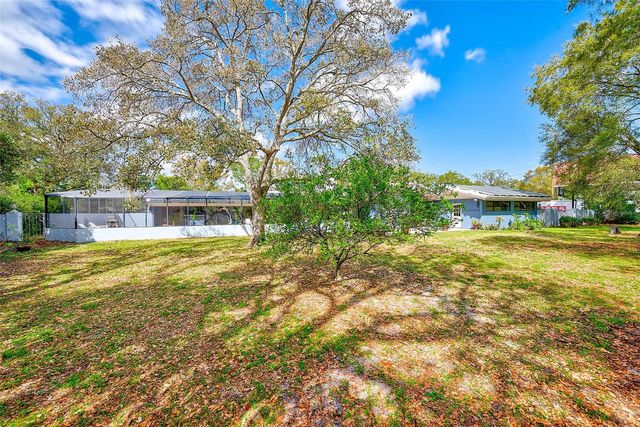 1725 LONG BOW LANE, Clearwater, FL 33764