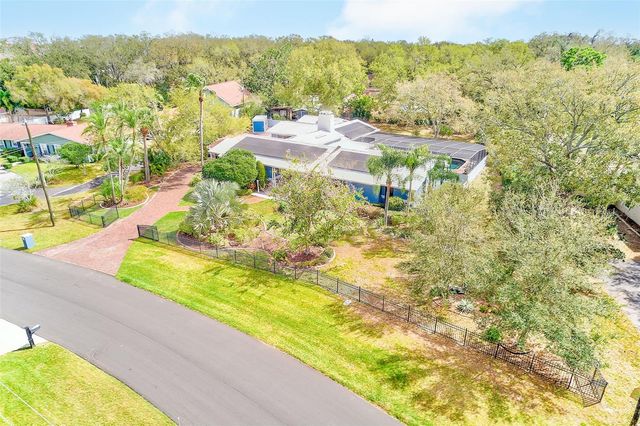 1725 LONG BOW LANE, Clearwater, FL 33764