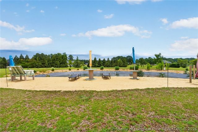 364 Fox Hills Lane, Stedman, NC 28391