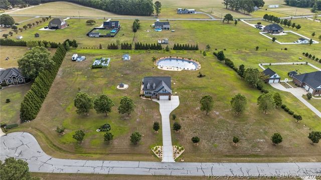 364 Fox Hills Lane, Stedman, NC 28391