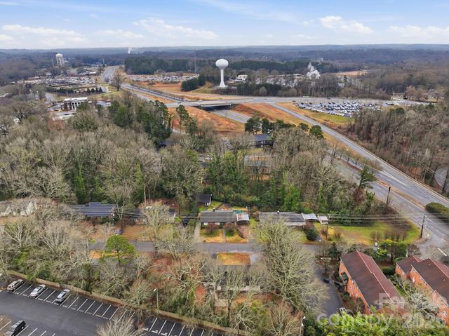 105 College Heights Boulevard, Clemson, SC 29631