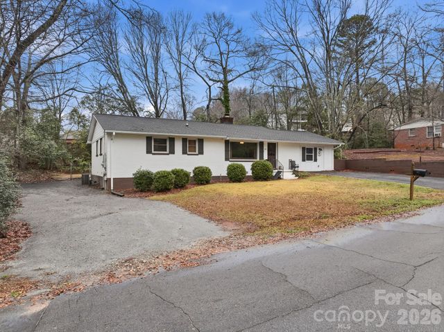 105 College Heights Boulevard, Clemson, SC 29631