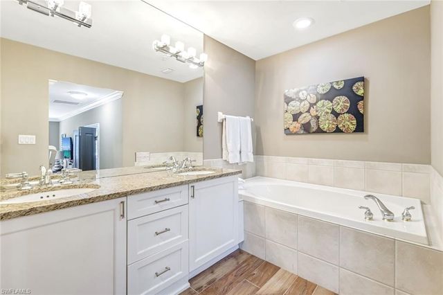 993 8th ST S # 2, Naples, FL 34102