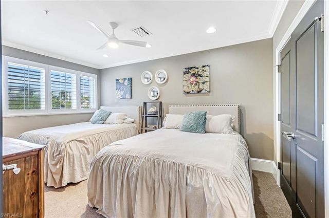 993 8th ST S # 2, Naples, FL 34102