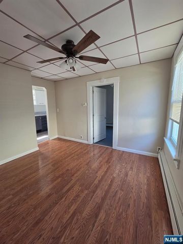 24 Pleasant 2, Clifton, NJ 07013
