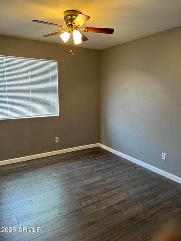 12024 N 76TH Lane, Peoria, AZ 85345