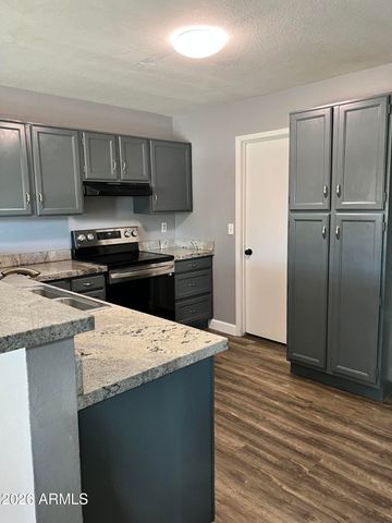 12024 N 76TH Lane, Peoria, AZ 85345