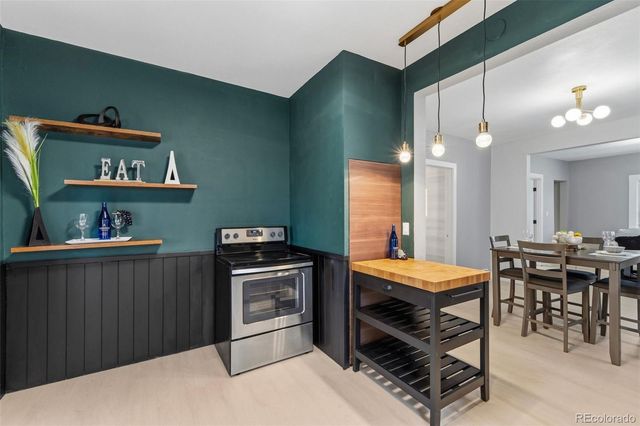 6658 Knox Court, Denver, CO 80221