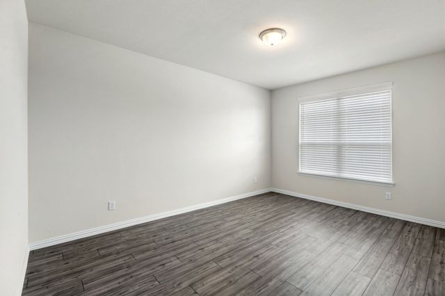 984 Manuel Drive, Fate, TX 75087