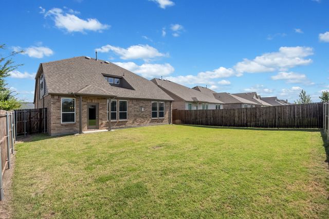 984 Manuel Drive, Fate, TX 75087