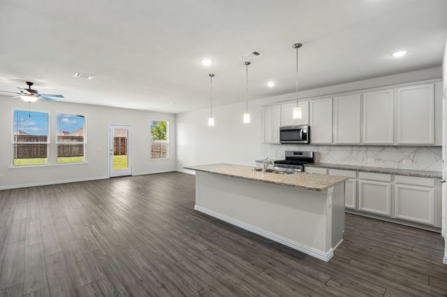 984 Manuel Drive, Fate, TX 75087