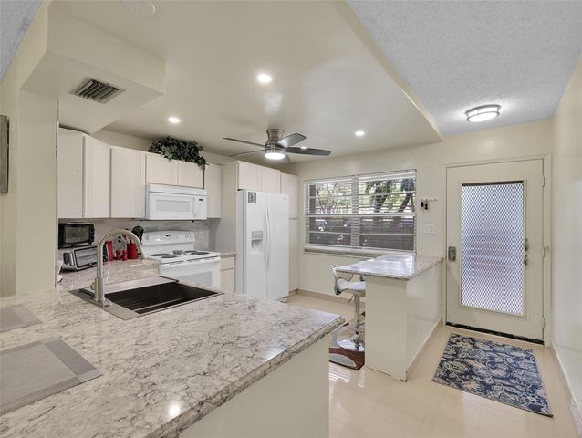 3405 BIMINI Lane N1, Coconut Creek, FL 33066