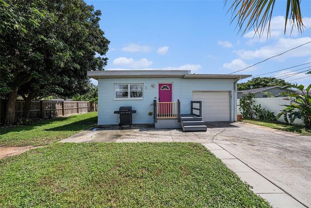 2827 29TH AVENUE N, St Petersburg, FL 33713