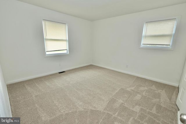 5005 BLAKE DR, Fredericksburg, VA 22407