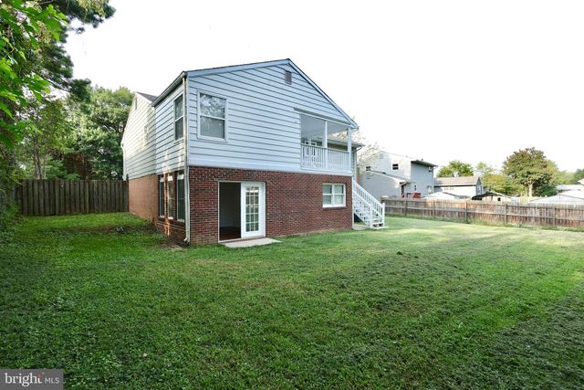 5005 BLAKE DR, Fredericksburg, VA 22407