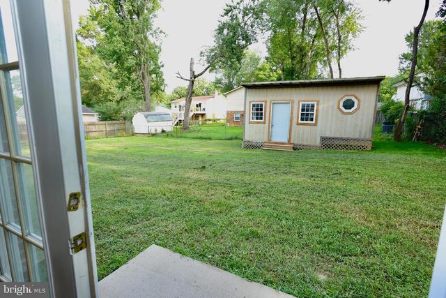 5005 BLAKE DR, Fredericksburg, VA 22407