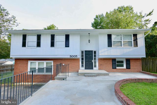 5005 BLAKE DR, Fredericksburg, VA 22407
