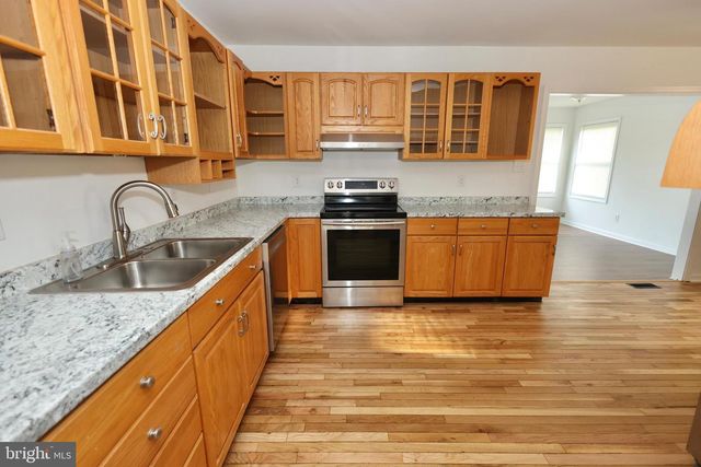 5005 BLAKE DR, Fredericksburg, VA 22407