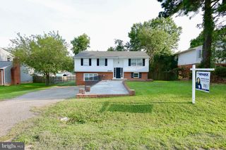 5005 BLAKE DR, Fredericksburg, VA 22407
