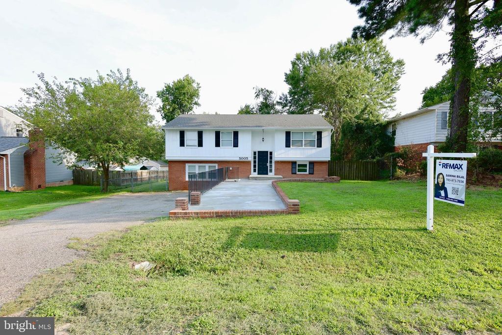 5005 BLAKE DR, Fredericksburg, VA 22407