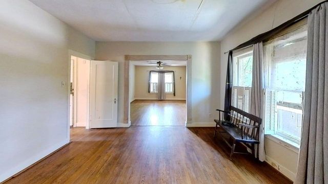 1905 Bissonnet Street, Houston, TX 77005