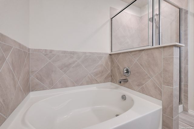 27429 Hapgood PL, San Antonio, TX 78260