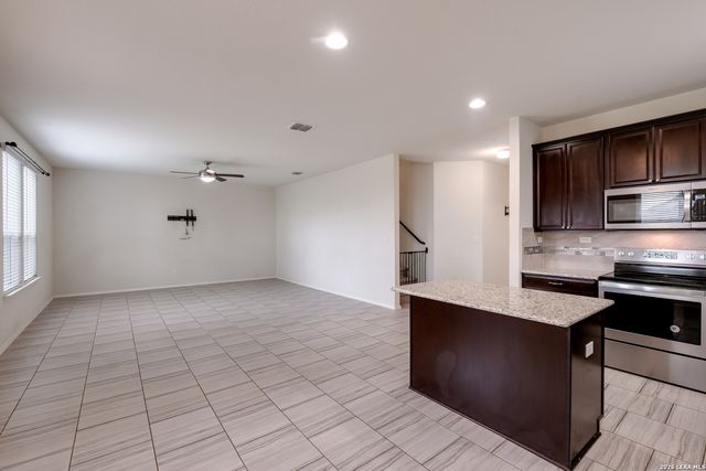 27429 Hapgood PL, San Antonio, TX 78260
