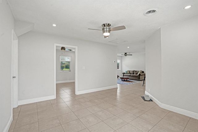 1218 SW 22nd Avenue, Delray Beach, FL 33445
