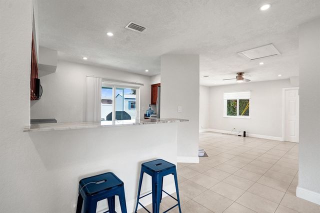 1218 SW 22nd Avenue, Delray Beach, FL 33445