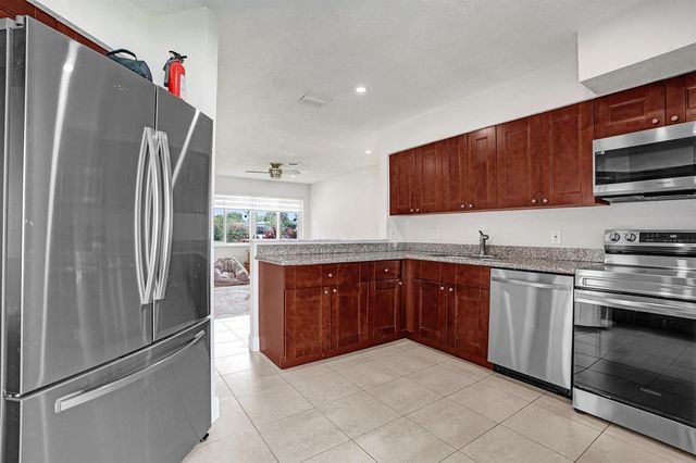 1218 SW 22nd Avenue, Delray Beach, FL 33445