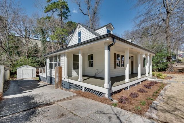1861 Dyer Circle, Chamblee, GA 30341