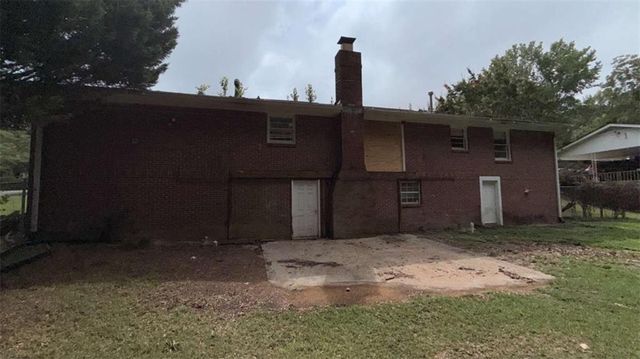 748 Greenhill Drive, Conyers, GA 30012