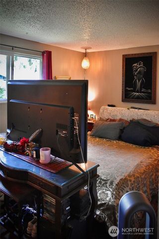 4908 34TH Court SE, Lacey, WA 98503